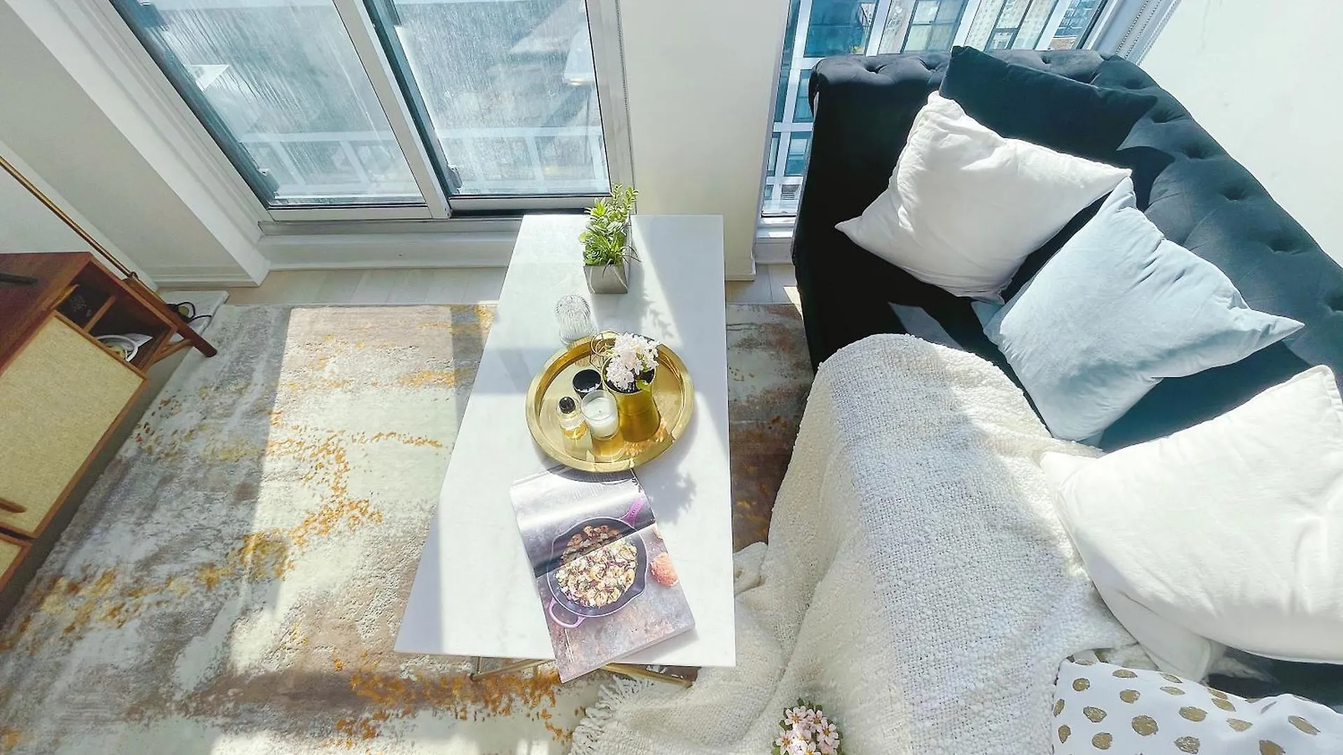 Apartment Boutique Penthouse-Live In The Sky With Amazing Lakeview Dt Toronto Infivilla Kanada