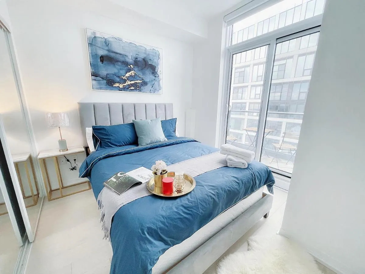 Boutique Penthouse-Live In The Sky With Amazing Lakeview! Downtown Toronto!B Apartment