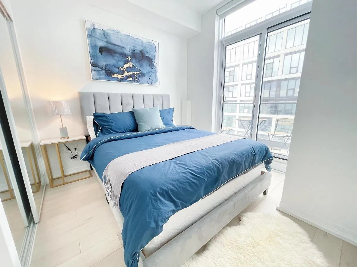 Boutique Penthouse-Live In The Sky With Amazing Lakeview! Downtown Toronto!B
