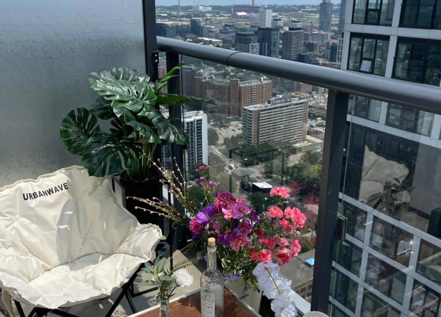 Boutique Penthouse-Live In The Sky With Amazing Lakeview! Downtown Toronto!B